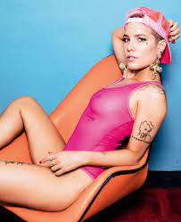 Halsey nude for Playboy - Fappenist