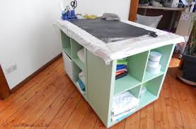 Diy Nahtisch Das Raumwunder Furs Nahzimmer Mamahoch2 Nahtisch Naherei Zuhause Diy