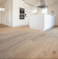Sie finden unser fachgeschäft für küchen und parkett in der leopoldstr. Kuche Heller Parkettboden Haus Boden Haus Bodenbelag Design Fur Zuhause