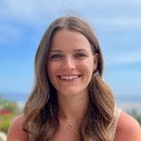 Georgia Larsen's Instagram, Twitter & Facebook