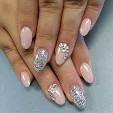 Vaše ruce jsou vaší vizitkou, když máme krásné ruce a upravené nehty, cítíme se mnohem lépe. Fotogalerie Gelove Nehty 2015 Fotografie Gelove Nehty Novinky 2015