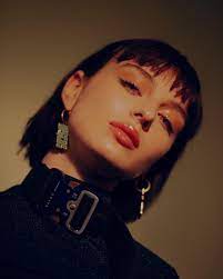 Pin By Aditya Negi On Retro Photography Female Portrait Photography Alice Pagani Female Portrait