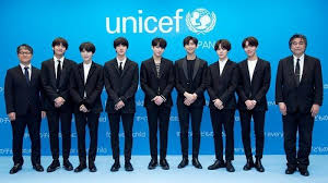 Selamat hari persahabatan sedunia, sobat domino! Hari Persahabatan Sedunia Bts Dan Unicef Rilis Video Kampanye Love Myself Perangi Bullying Sriwijaya Post