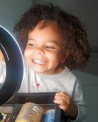 Alice Cachos (@alice_braquiel) • Instagram photos and videos