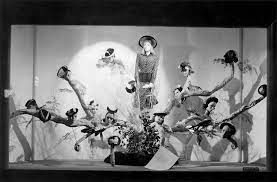 Sibley S Window Display Of Women S Hats Modeled By A Mannequin And Mannequin Heads 1940 Photo Rochester Public Vintage Store Displays Window Display Sibley