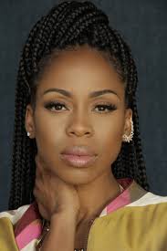 Danielle Truitt's Instagram, Twitter & Facebook