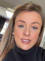 Amy Cullen's Instagram, Twitter & Facebook