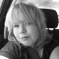 Susan Large (04og09foab1ax0z)