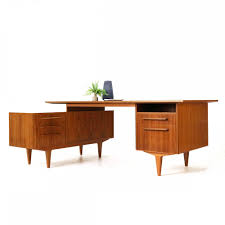 Equipment made for architects and artists, the concealed space may be used to store blueprints, and maps in these spacious drawers. Large Mid Century Modern Executive Desk By Wk Mobel 1960s 104026