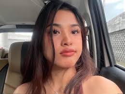 Bree Snow's Instagram, Twitter & Facebook