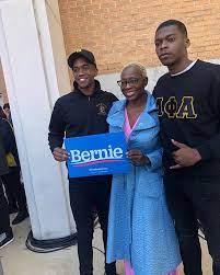 Senator nina turner is back with a powerful podcast that brings together some of her most influential and inspirational friends, as well as everyday people doing good work on behalf of social justice and human rights. Nina Turner Auf Instagram Morehouse Men On Deck Hello Somebody I M So Proud Of Our Young Men Bernieforhbcus