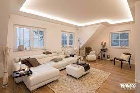 Optimalerweise leuchtet sie sowohl punktuelle bereiche als auch die gesamte arbeitsfläche aus. Wohnzimmer Decke Wohnzimmer Decke Wohnzimmer Decke Beleuchtung Wohnzimmer Deck Bel Beleuchtung Wohnzimmer Wohnzimmer Decke Deckenbeleuchtung Wohnzimmer