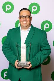 Publix Miami Division leader honored with the company's George W. Jenkins  Award