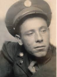 my husband has 1 spot me James-Harding-36