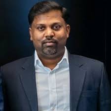 This is a hydraulic boat lift. (Follow Cheddar Inc. for more.)