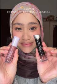 Perbandingan Lipgloss Timephoria dan MOP