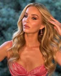 Annabelle Wallis Wiki, Biography, Age, Gallery, Spouse and more