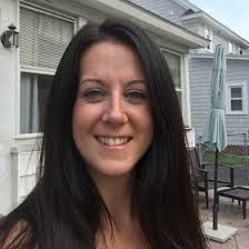 Amanda Bigham's Instagram, Twitter & Facebook