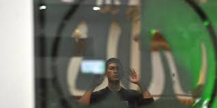 Tes kepribadian online ini akan mengungkap tipe kepribadian koleris, sanguinis, plegmatis, dan melankolis secara lengkap dalam 5 menit, dijamin 100% akurat! Menyambut Ramadhan 2020 Di Tengah Situasi Pandemi Virus Corona Halaman All Kompas Com