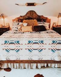 Simple yet powerful accents create a master bedroom get. Pendleton White Sands Printed Quilt In 2020 Western Bedroom Decor Home Decor Western Home Decor