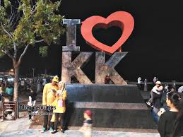 Being so close to the water with the. Borneo Sabah Kota Kinabalu I Love Kk Monument Mod Pasaporte Y Manta