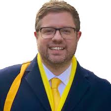 Dr Stephen Macshane said: “I regret ever having decided to serve the people  of Chesterfield or its trust.”