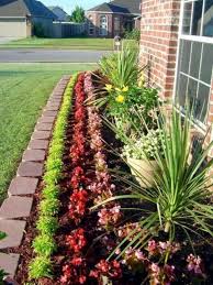 Best 25 Easy Flower Bed Ideas To Make Front Yard More Beautiful Freshouz Com Front Yard Garden Design Front Yard Landscaping Design Front Yard Landscaping