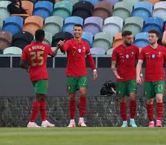 לדוברי הפורטוגזית שבנינו, אתם תמצאו את הנבחרת תחת השם seleção לדעת רבים, ההופעה המרשימה והטובה ביותר של הנבחרת הייתה אי שם בשנת 1966. Jgypw5qt5pvuwm