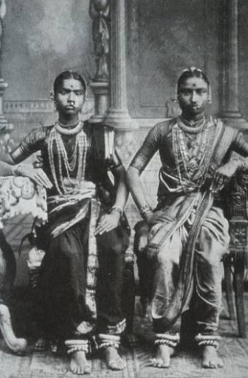 Madras dancing girls around 1900