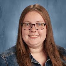 Phoebe Blanchard's Instagram, Twitter & Facebook