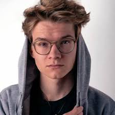 Stream Leo Leone music