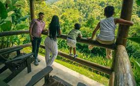 The first time we set out as a group i noticed two soldiers. Panacam Lodge In Santa Cruz De Yojoa Honduras Bewertungen Preise Planet Of Hotels