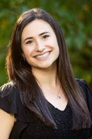 Alison Sauer's Instagram, Twitter & Facebook