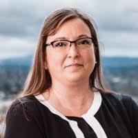 100+ perfiles de «Caryn»