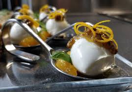 Check spelling or type a new query. Burrata Mit Blutorange Koriander Und Lavendelol Ein Nudelsieb Bloggt