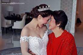 Here Are A Few Teaser Photos From Philippine Celebrities Dingdong Dantes And Marian Rivera S Celebrity Wedding Photos Celebrity Weddings Marian Rivera Wedding