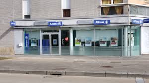 Assurance St Dizier Notre Dame Frederik Letenre Allianz Si vous ou un membre de votre famille causez des tant que vous logez chez vos parents, leur responsabilité civile privée vous couvrira, vous n'avez donc pas. agence allianz