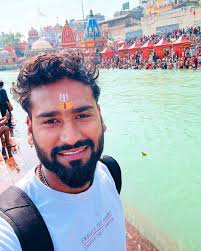 Har ki pauri 🚩Haridwar . . #maganga #ʜᴀʀɪᴅʜᴡᴀʀ #harhargange #harharmahadev  #shambhu #manshadevi_temple #temple #gangariver #river