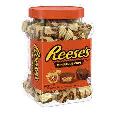 Reese's peanut butter cup miniatures. Reese S Miniatures Peanut Butter Cups 38 Ounce Buy Online In Angola At Angola Desertcart Com Productid 127828825