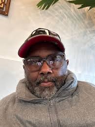 Just had my update (UK) and not much has changed. I've got the early access  image but doesn't do anything when I click it