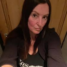 Hello Christine Wayne here glad to see your looking after yourself keep it  up from a admirer in Brisbane australia