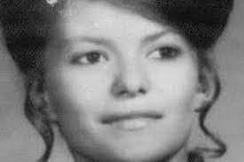 Peggy Henninger's Instagram, Twitter & Facebook