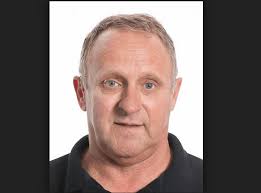 Stennis in Nieuw-Zeeland, technisch directeur weg