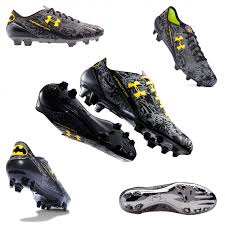 Wir verwenden cookies und ähnliche tools, um ihr einkaufserlebnis zu verbessern, um unsere dienste anzubieten, um zu verstehen, wie die kunden unsere dienste nutzen, damit wir verbesserungen vornehmen können, und um werbung anzuzeigen. Bild Speedform Crm Fussballschuhe Batman Edition 2016 Von Under Armour