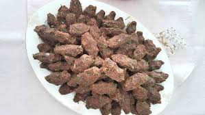 Etsiz Cig Kofte Tarifi Etsiz Cig Kofte Nasil Yapilir Takip Pinteresttakip Kofte Tarifler Akita