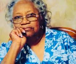 Kim Kirkpatrick's Instagram, Twitter & Facebook