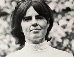 Remembering Former Faculty Nancy Wright P'72, '75