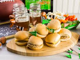 Shop balloons, signs, banners, cutouts & much more! 12 Quick And Simple Diy Football Party Ideas