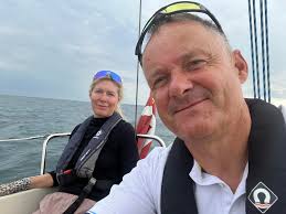 How long it takes to cruise from south Africa to Asia like Philippines