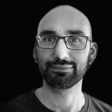 Ross Woods (@RapscallionRoss)